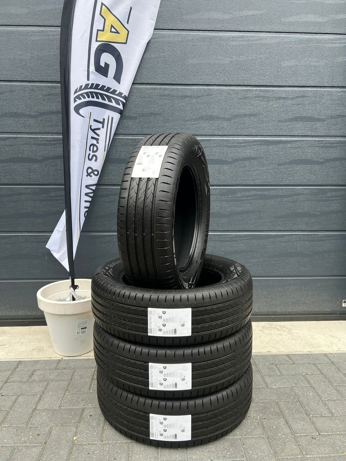 4x 215 60 R17 96H Continental Ecocontact 6Q Nieuw 215 60 17