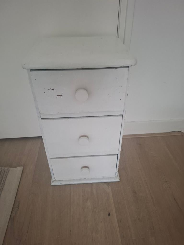 Wit houten nachtkastje, plantentafel, ladekast, bijzettafel, Ophalen, Minder dan 45 cm