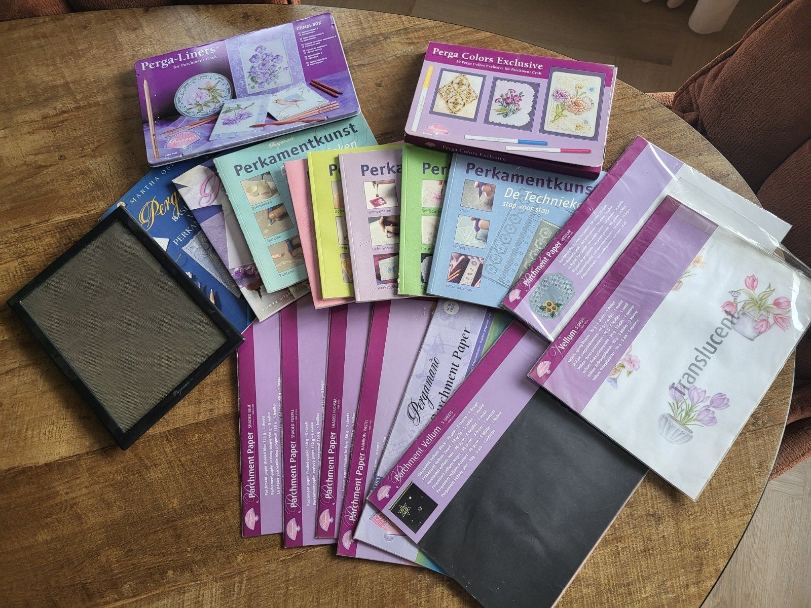 Pergamano producten waaronder doos Pergaliners 36 kleuren, Hobby en Vrije tijd, Ophalen of Verzenden, Nieuw, Overige thema's, Overige typen