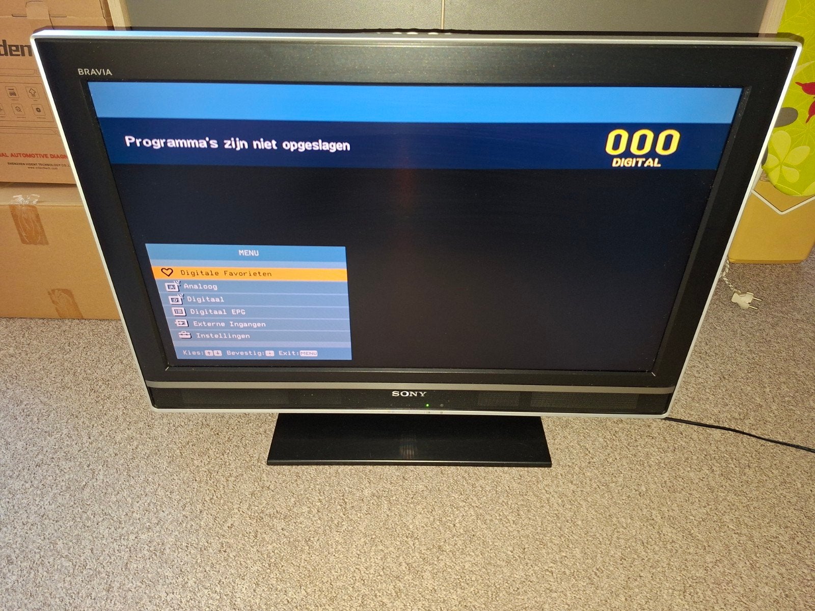 Sony Bravia KDL-32T2800 32-inch HD Ready LCD TV, Ophalen, Gebruikt, Sony, 60 tot 80 cm