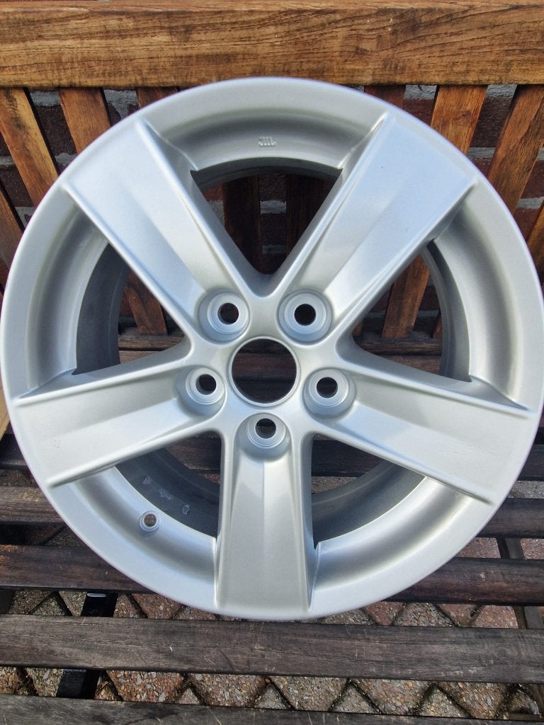 twee originele Mitsubishi Lancer velgen, Ophalen, Mitsubishi