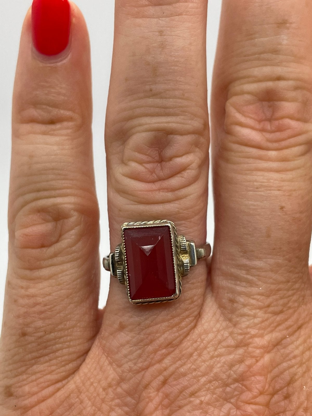 F42 Prachtige 800 zilveren carneool ring maat 18, Sieraden, Tassen en Uiterlijk, Antieke sieraden, Ophalen of Verzenden, Zilver