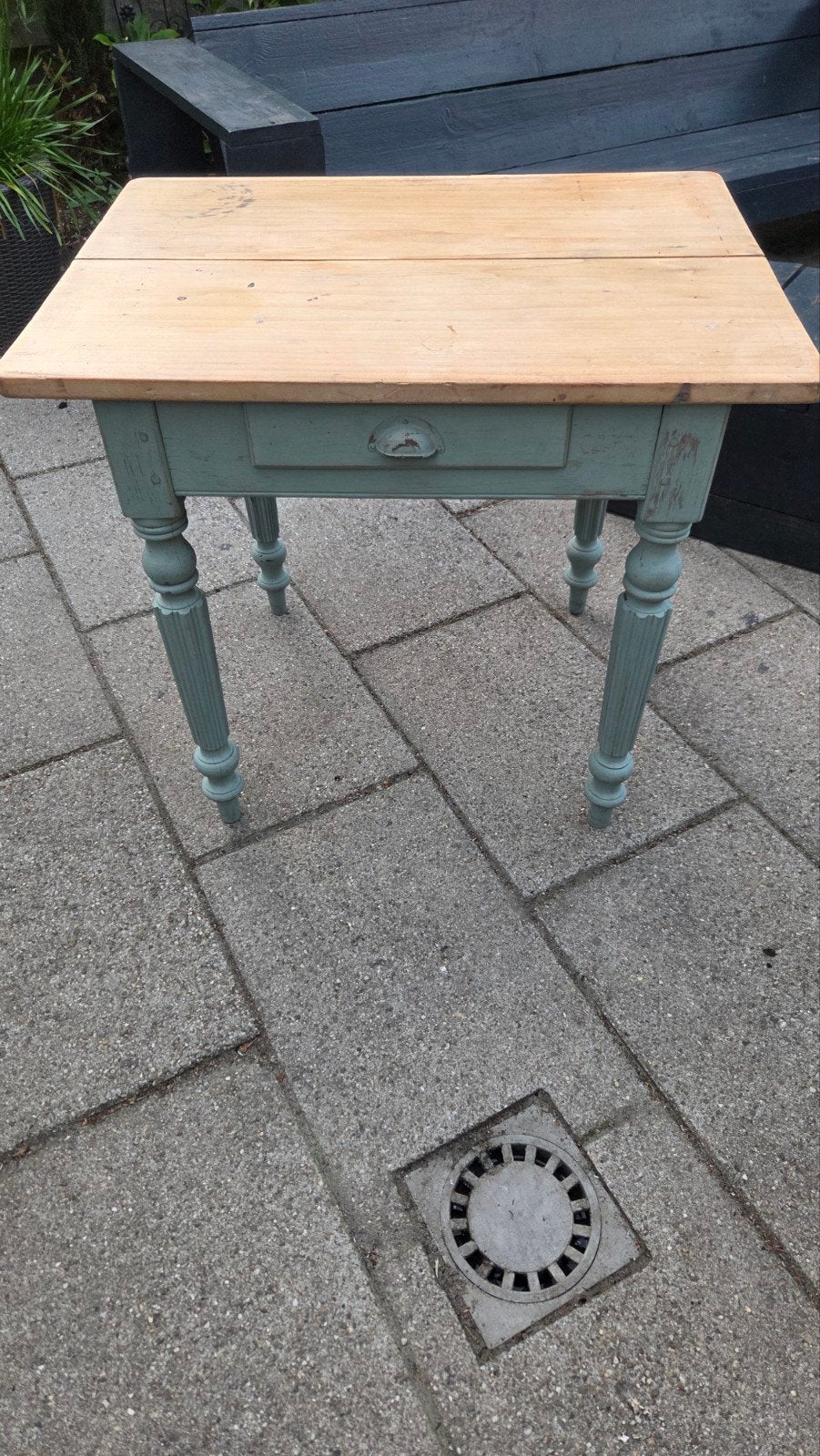 Vintage tafeltje 81 x 61 cm, Ophalen, Gebruikt, 75 cm of meer, 60 cm of meer
