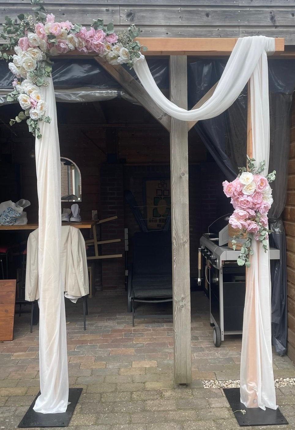 Decoratieve houten bloemenboog voor Feest of Bruiloft, Ophalen, Zo goed als nieuw, Versiering, Geboorte of Huwelijk
