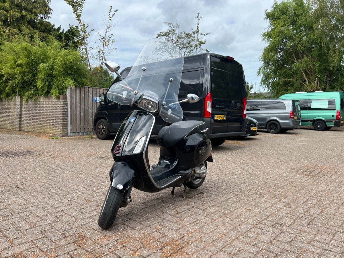 Vespa SPRINT 1-cilinder, 4-takt, luchtgekoeld zwart, Ophalen, Gebruikt, Overige modellen, -