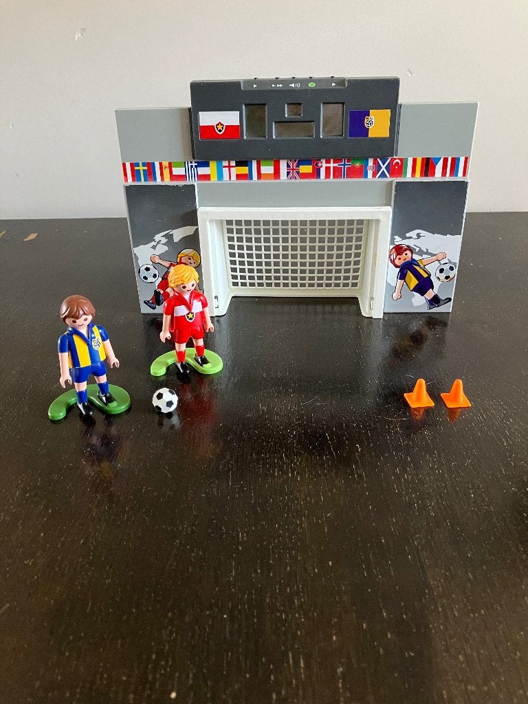 Playmobil voetbalmuur 4726, Ophalen of Verzenden, Gebruikt, Complete set