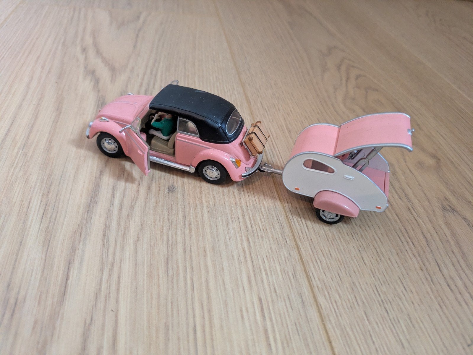 Roze Kever met Caravan - Speelgoedset, Ophalen of Verzenden