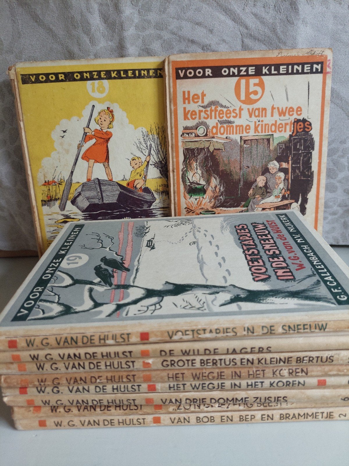 W.G. van de Hulst - Voor Onze Kleinen (9 delen), Ophalen of Verzenden, Gelezen, Fictie algemeen