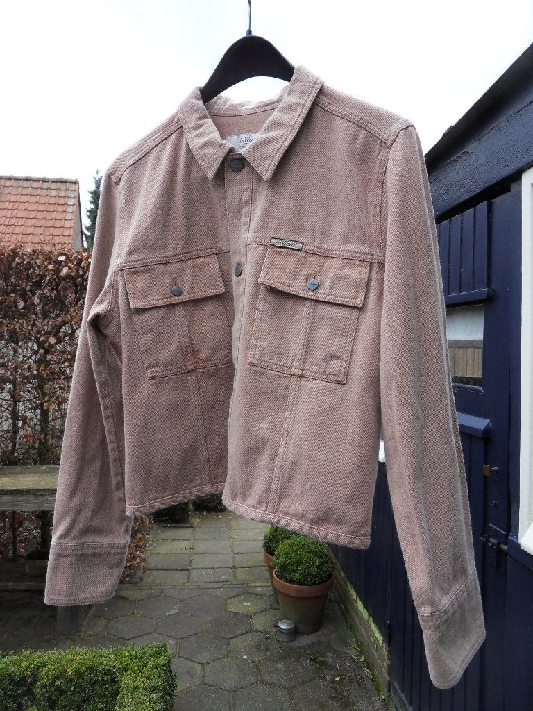 Inwear zalmkleurig spijkerjasje, maat 42. Nieuw. Apart detai, Overige kleuren, Maat 42/44 (L), Nieuw, Ophalen of Verzenden
