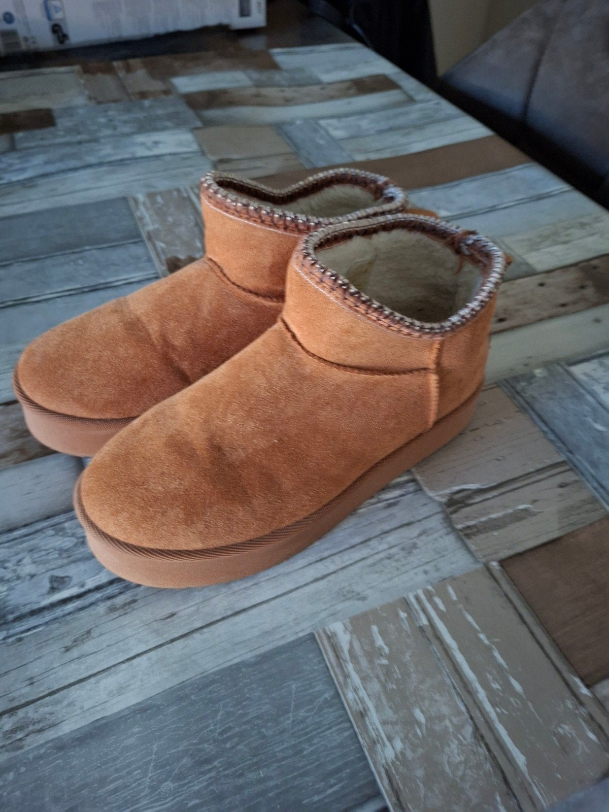 Dames Uggs Maat 38 - Nieuwstaat, Kleding | Dames, Bruin, Lage of Enkellaarzen, Nieuw, Ophalen of Verzenden