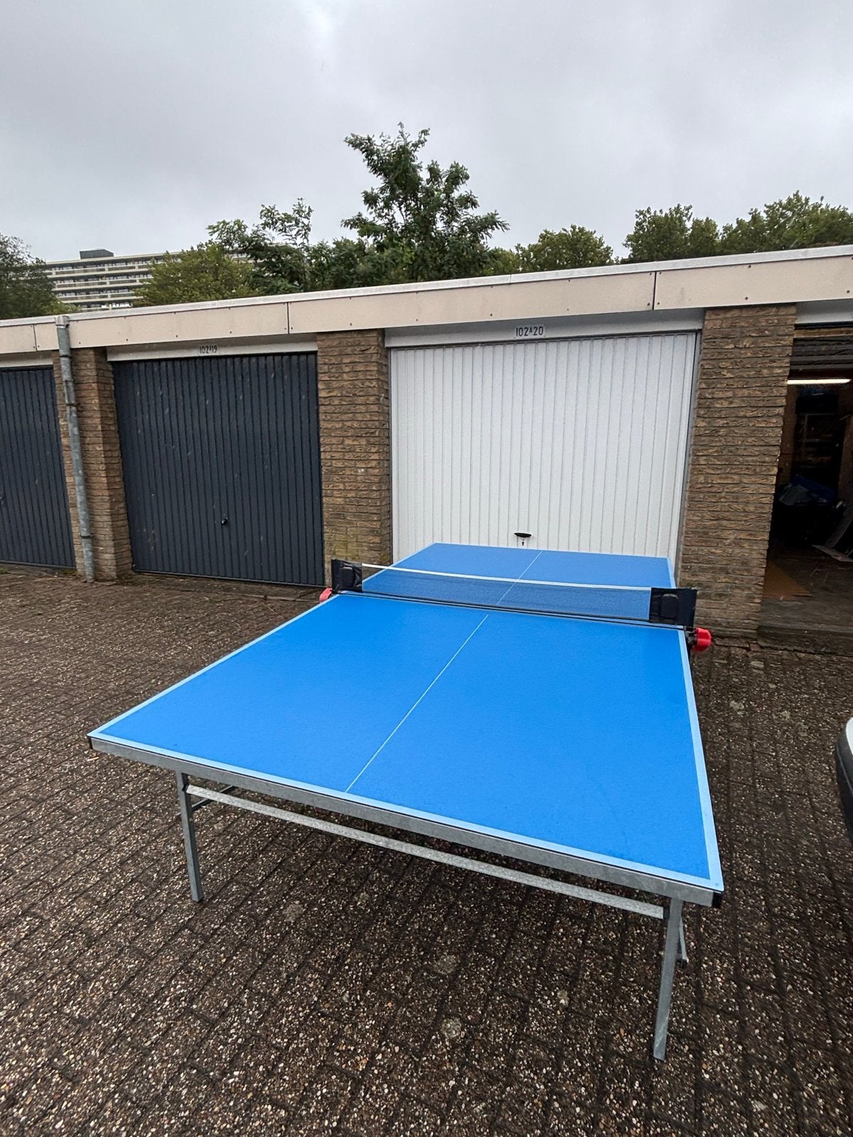 Blauwe Tafeltennistafel - Inklapbaar & Verrijdbaar, Sport en Fitness, Ophalen, Zo goed als nieuw, Tafel Outdoor, Inklapbaar