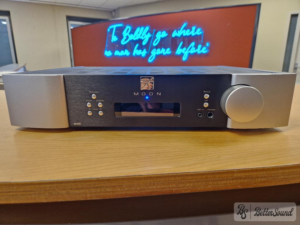 ✅ Moon Simaudio 240i versterker DAC phono OVP garantie, Audio, Tv en Foto, Versterkers en Receivers, Ophalen of Verzenden, Zo goed als nieuw