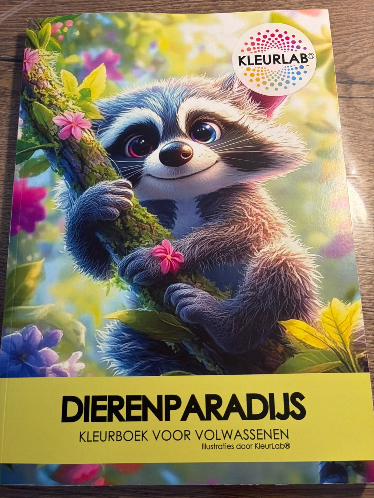 Kleurlab Dierenparadijs, Ophalen of Verzenden, Zo goed als nieuw, Boek of Gids