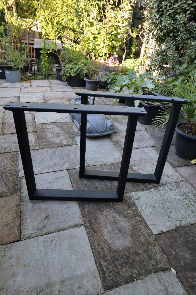 2 zwart metalen tafelpoten, Huis en Inrichting, Ophalen, Tafelpoot, Minder dan 50 cm, Gebruikt