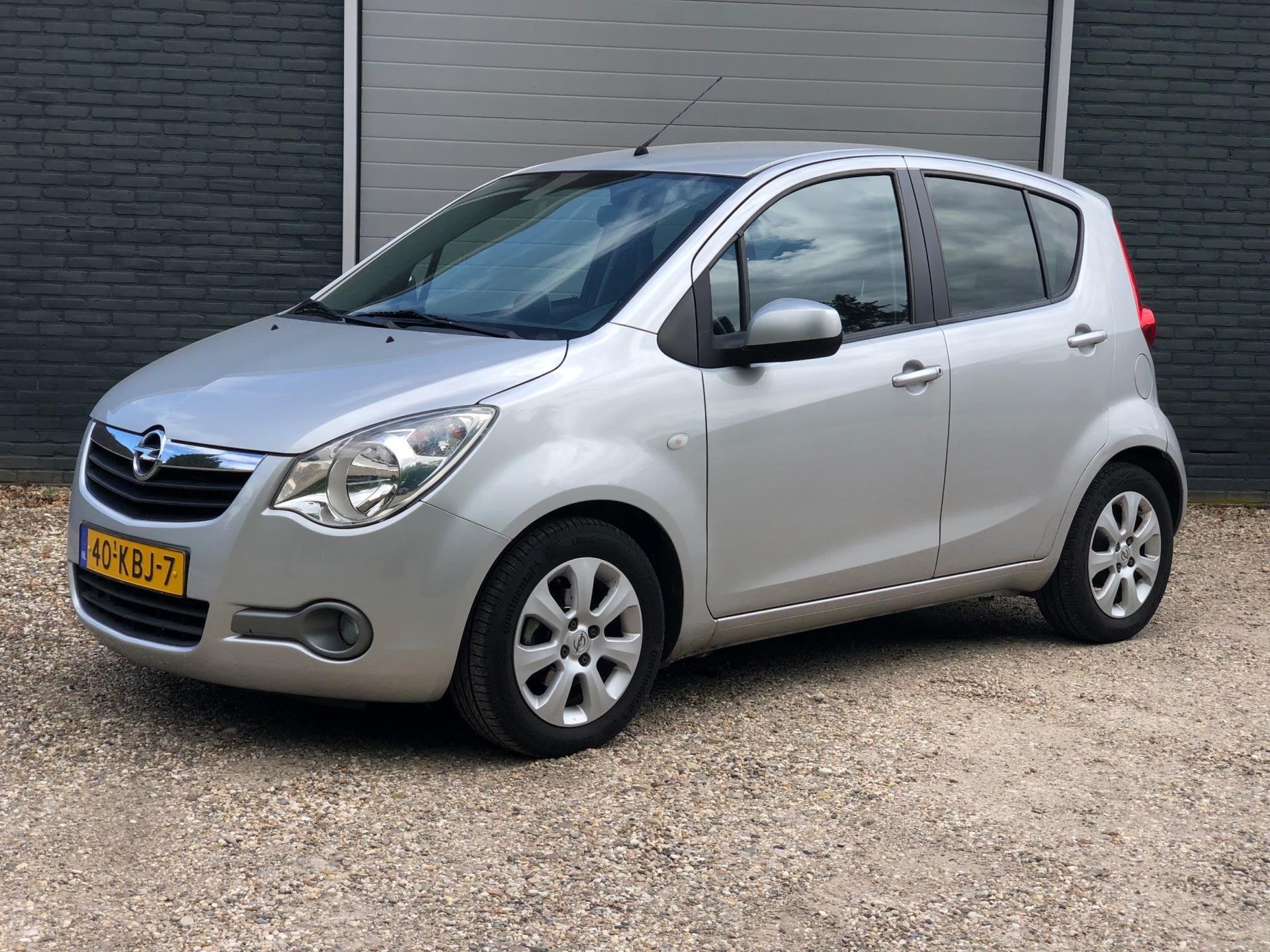Opel Agila 1.0 Enjoy AC/LMV, Auto's, Gebruikt, 31 €/maand, 996 cc, Origineel Nederlands