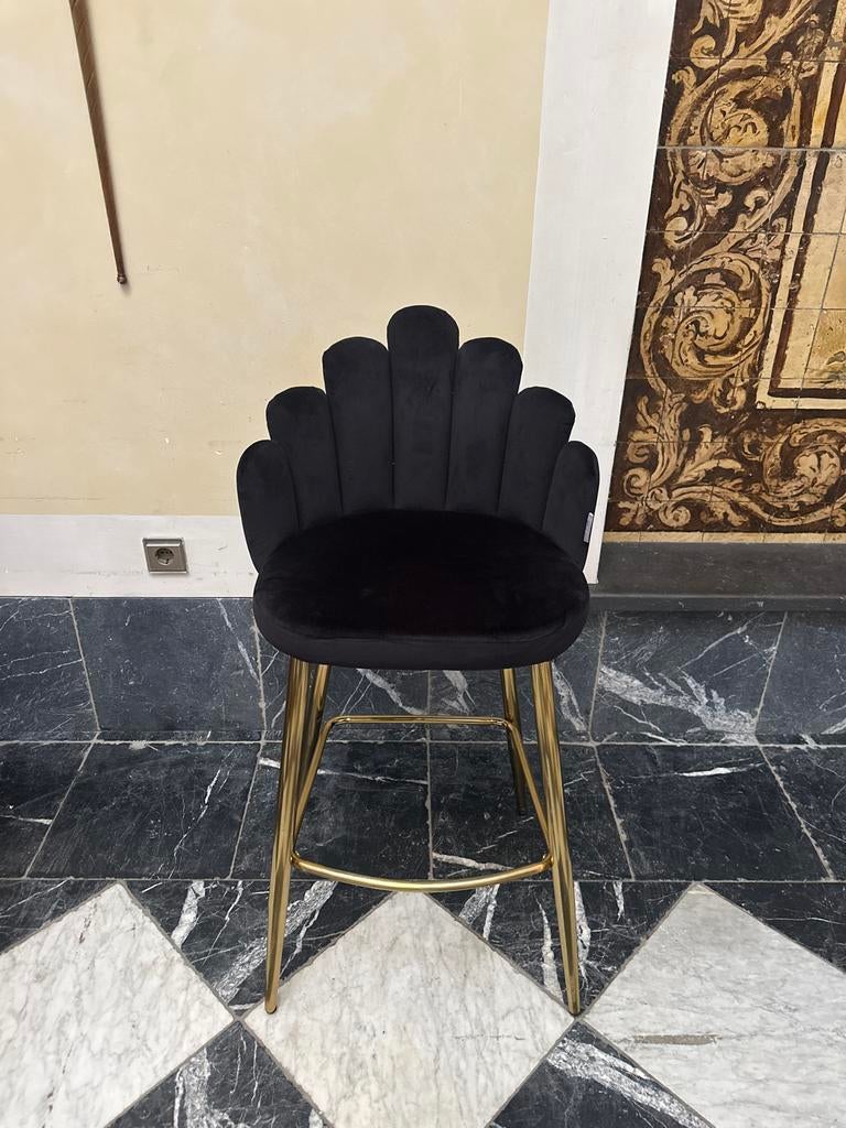 Luxe zwarte barstoel met gouden onderstel, 60 tot 90 cm, Ophalen of Verzenden, Zo goed als nieuw, 1 kruk