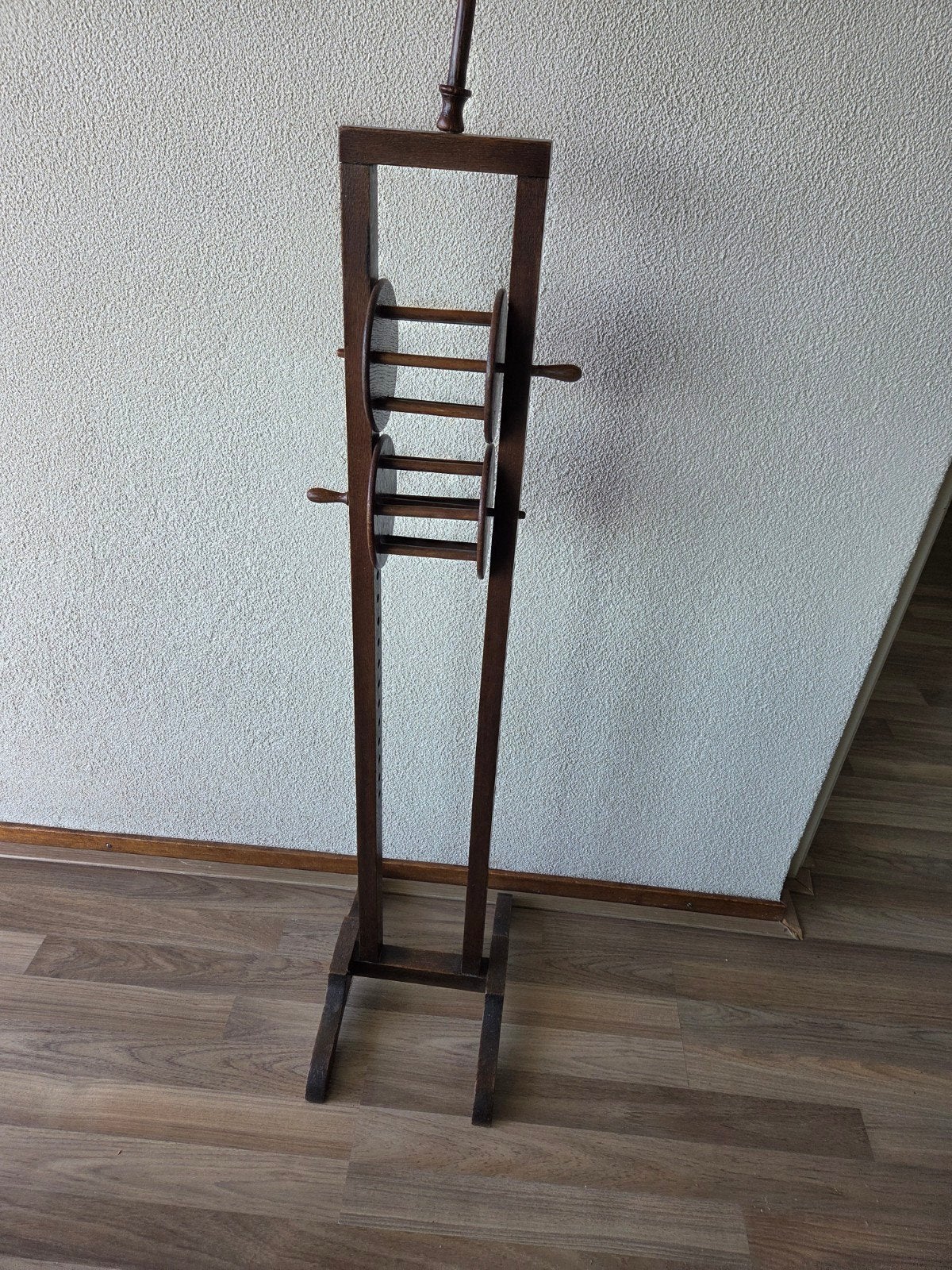 Antieke houten garenwinder / haspel, Ophalen