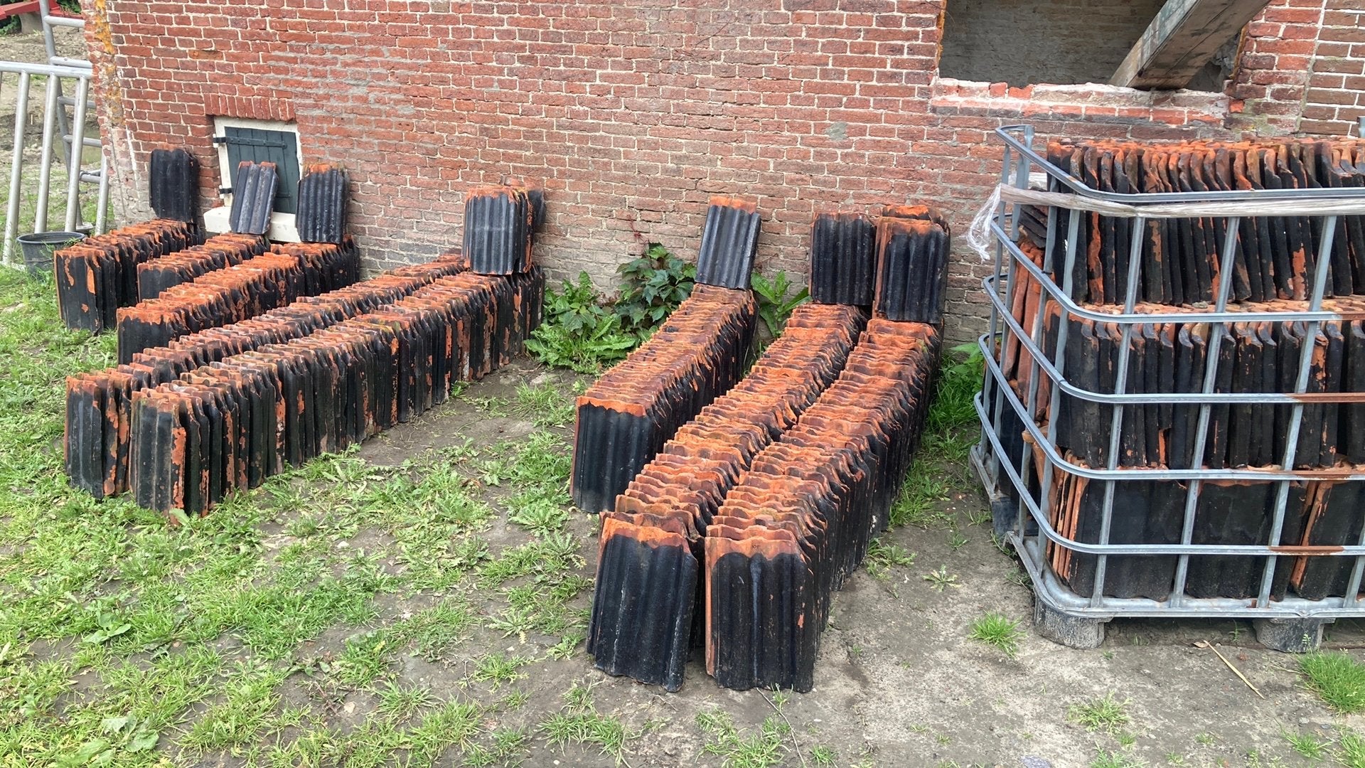 gesorteerde geglazuurde Friese golfpan golfjes golfpannen, Ophalen, Gebruikt, 15 m² of meer, Dakpannen
