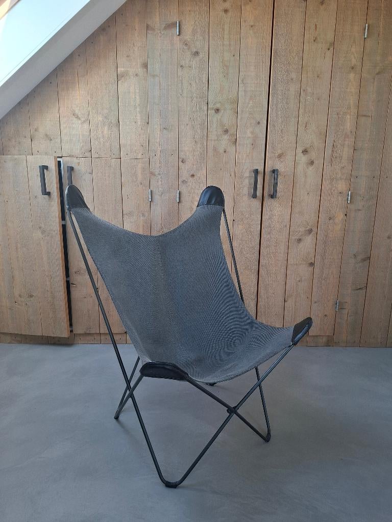 Te koop, luie Vlinderstoel, Huis en Inrichting, Stoelen, Ophalen, Zo goed als nieuw, Stof, Eén