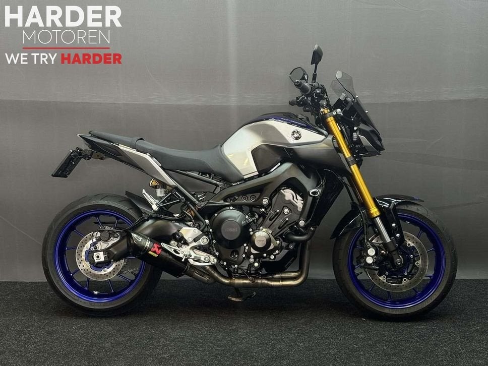 YAMAHA MT 09 SP | SLECHTS 5000KM! | NIEUWSTAAT | AKRAPOVIC, Motorrijbewijs A, Bedrijf, Meer dan 35 kW, YAMAHA