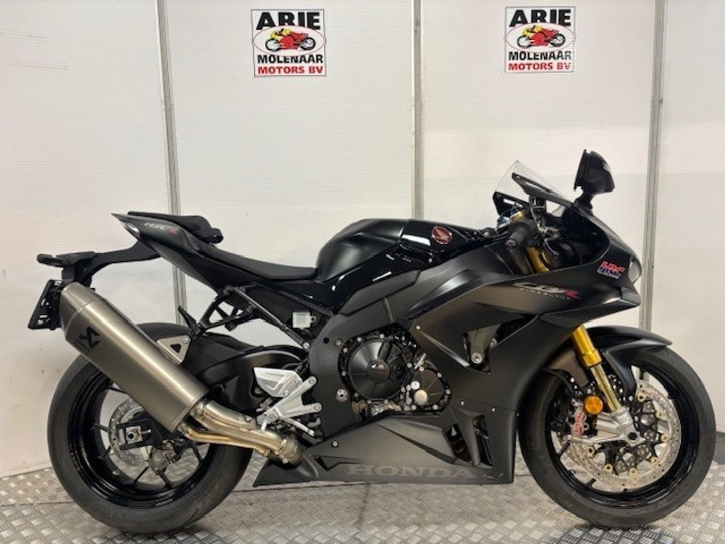 Honda CBR1000RR-R SP (bj 2025), HONDA, 4 cilinders, Motorrijbewijs A, Bedrijf