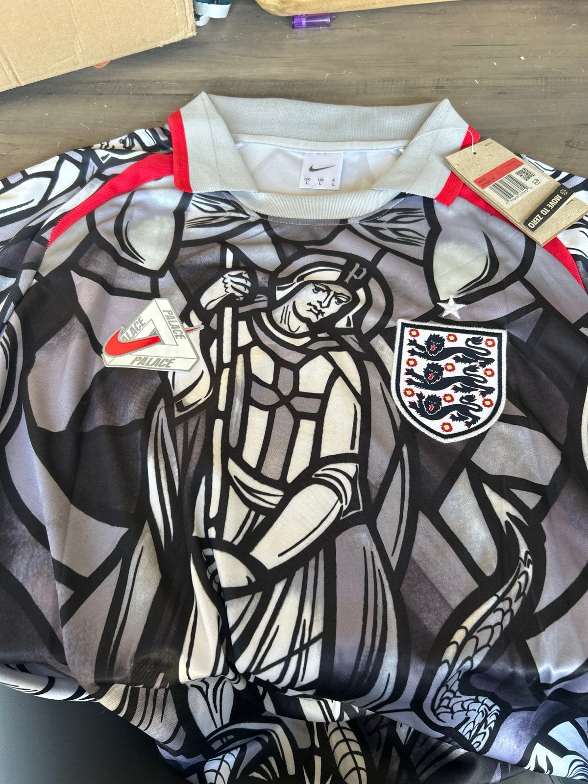 Nike x Palace Engeland voetbalshirt - Replica, Kleding | Dames, Meerkleurig, Nieuw, Ophalen of Verzenden, Maat 42/44 (L)
