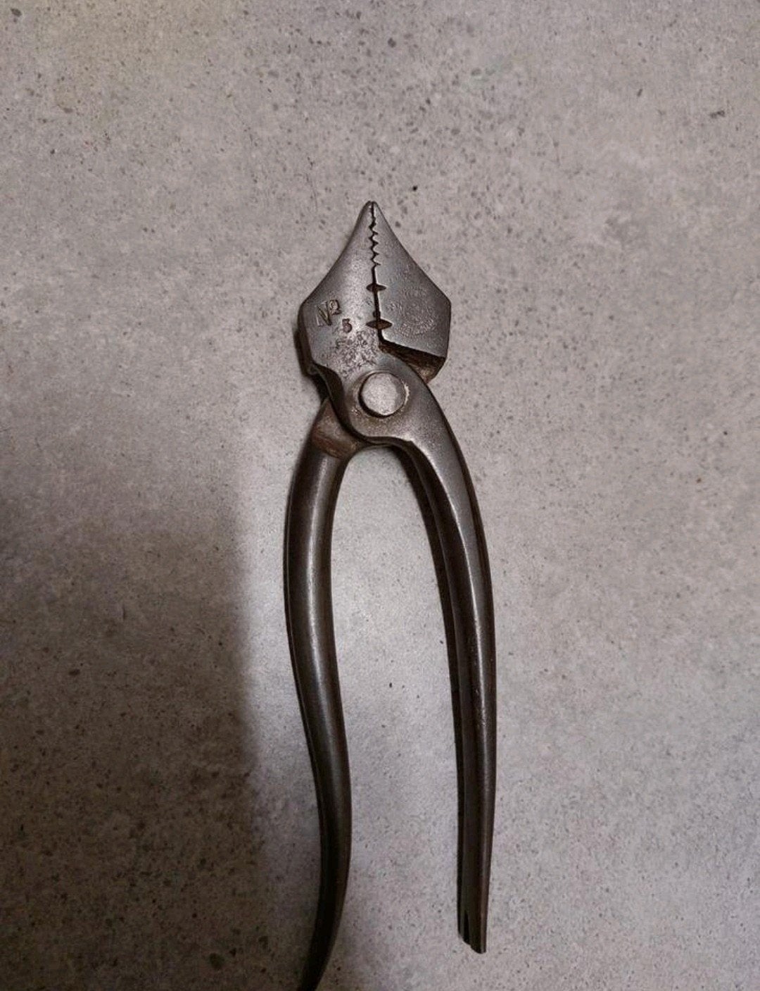 Schoenmaker tang leerbewerken tang leer schoen, Antiek en Kunst, Ophalen of Verzenden