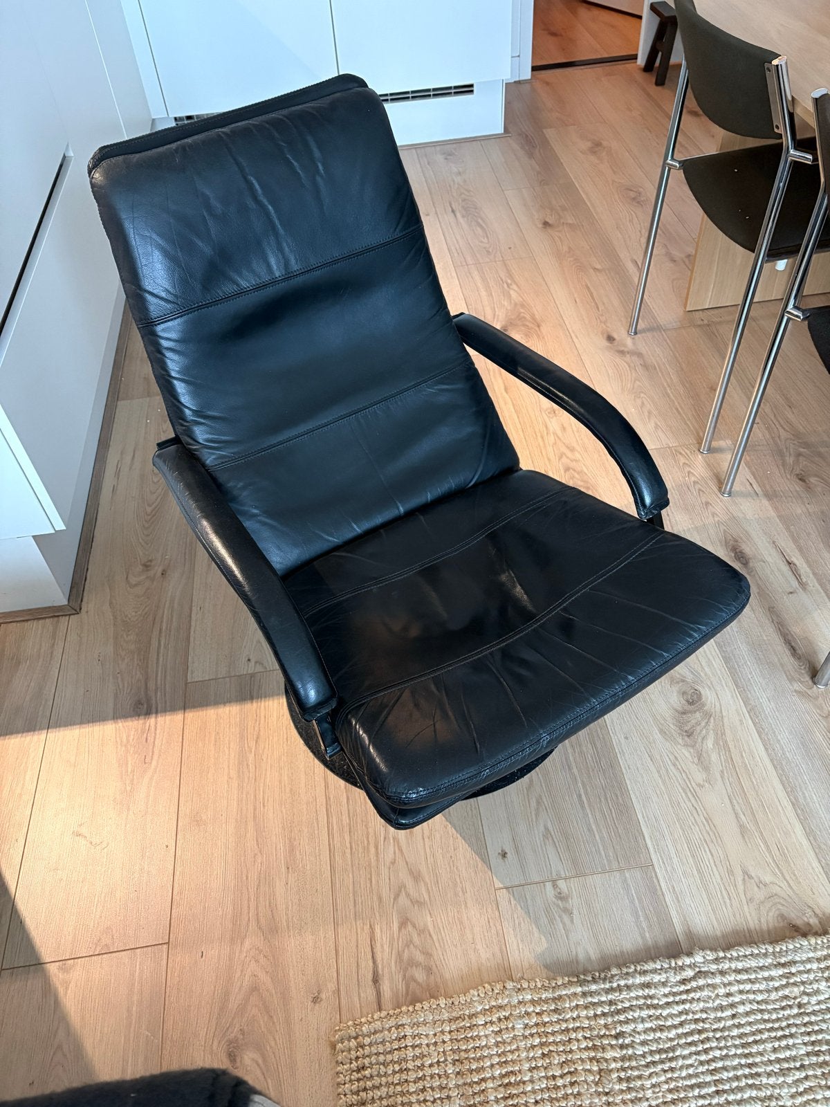 Zwart leren stoel, Ophalen, Gebruikt, Zwart, Leer