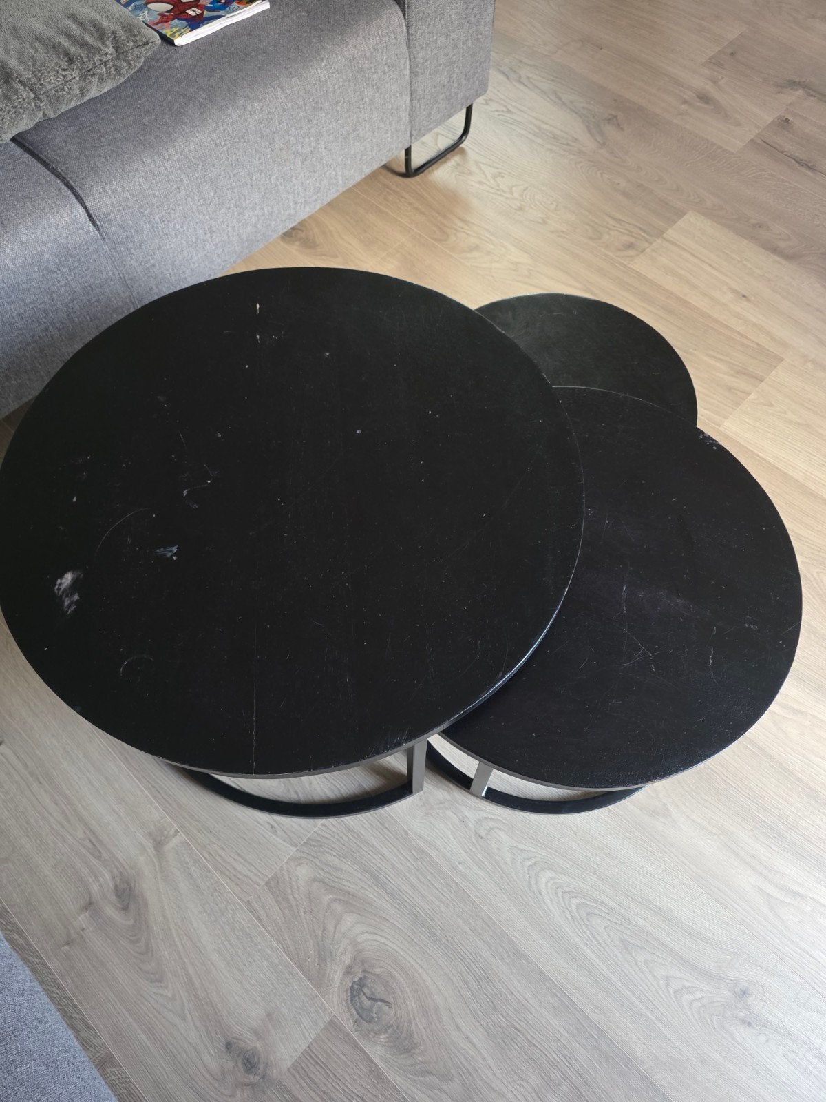 Set van 3 zwarte ronde salontafels van Goossens, Gebruikt, 50 tot 100 cm, Rond, 50 tot 100 cm