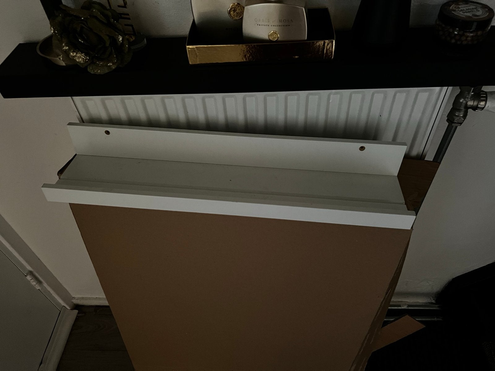 IKEA MOSSLANDA Schilderijplank Wit - Nieuw in verpakking, Ophalen of Verzenden, Nieuw