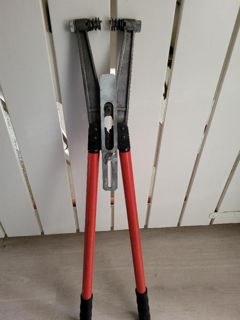 Gatenpons tang, Doe-het-zelf en Verbouw, Gereedschap | Handgereedschap, Ophalen of Verzenden, Zo goed als nieuw