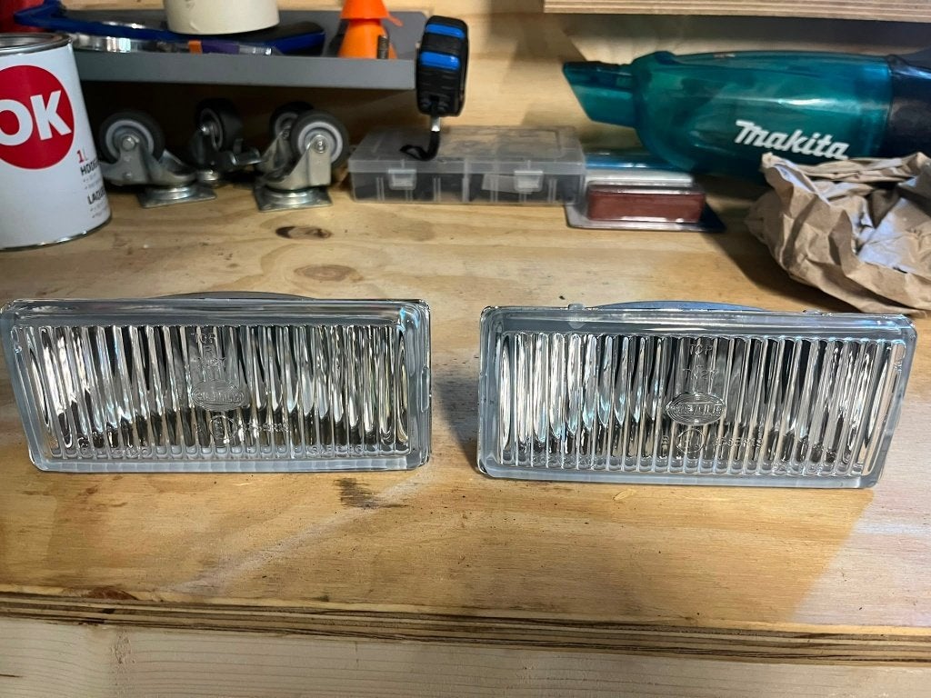 HELLA mistlampen gloed nieuw, Auto-onderdelen, Verlichting, Ophalen, Nieuw