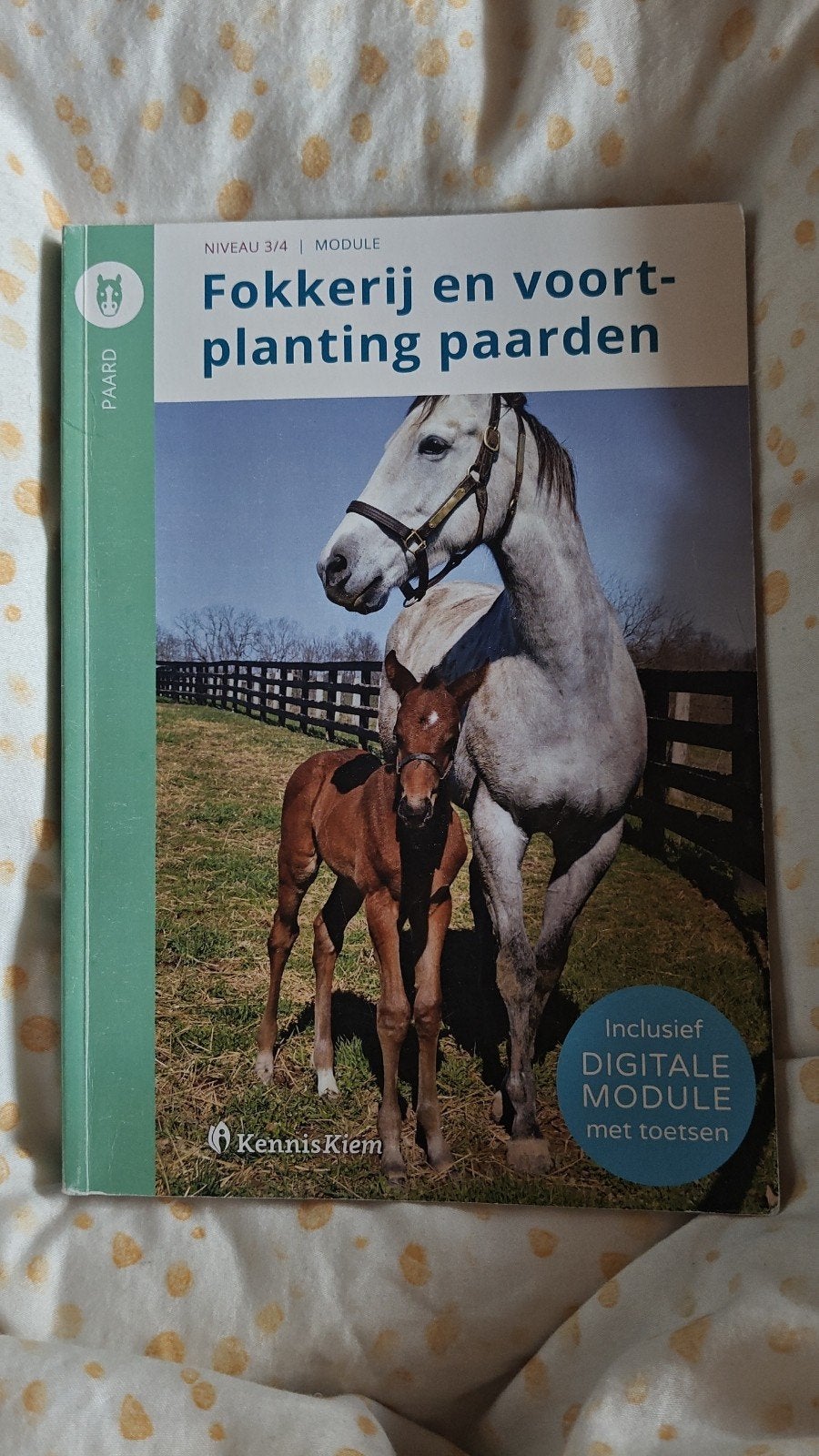 Fokkerij en voortplanting paarden (Niveau 3/4), Ophalen of Verzenden, Zo goed als nieuw, MBO, KennisKiem