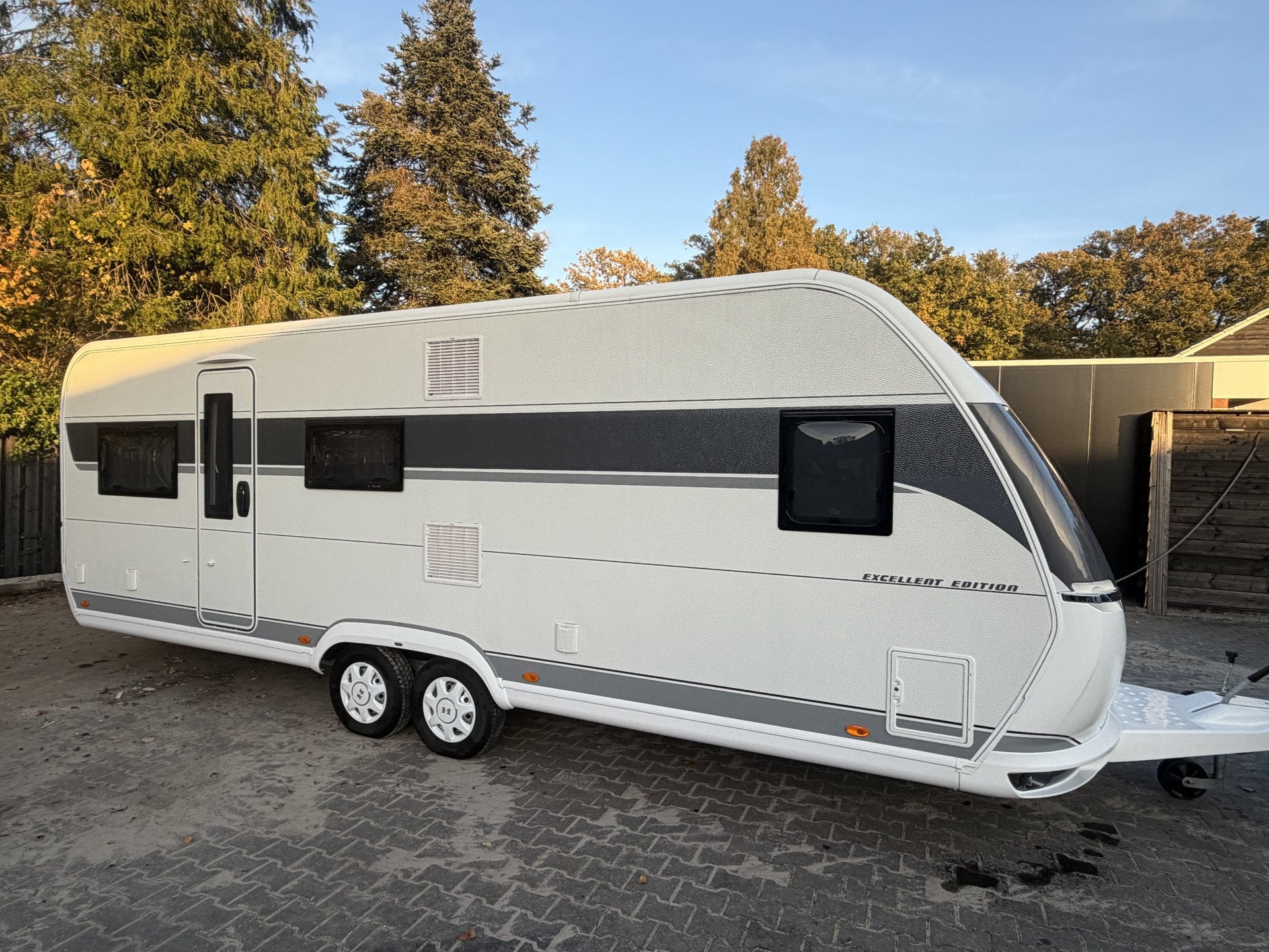 Hobby 650 UMFE Bj 2025 Nieuwstaat nwe type Kachel,Airco 6-pe, Hobby, Bedrijf, Autobedrijf Neplenbroek, Douche