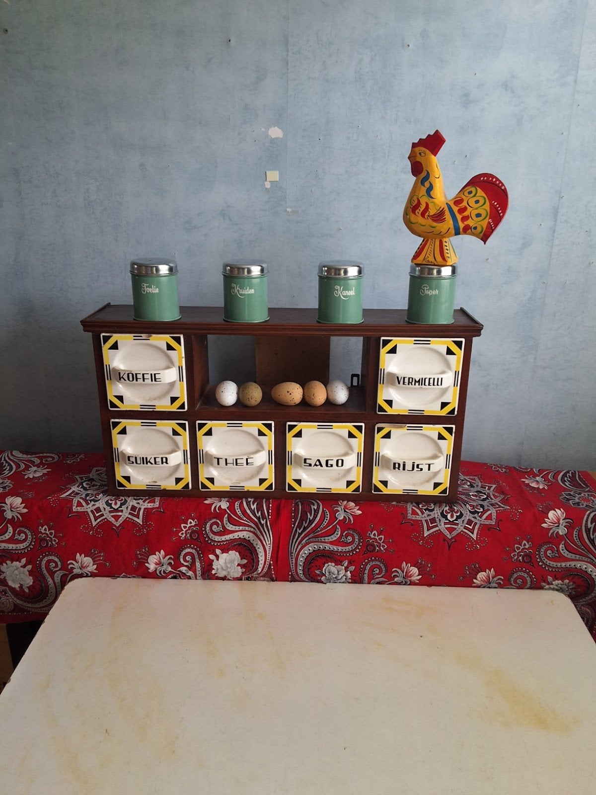 KRUIDENKASTJE  MET KRUIDENBUSJES, Ophalen of Verzenden