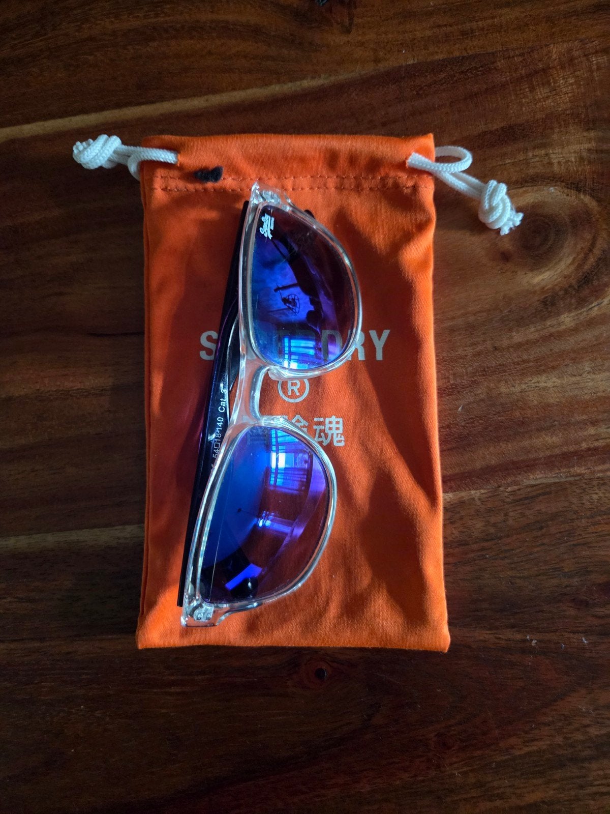zonnebril superdry, Ophalen, Blauw