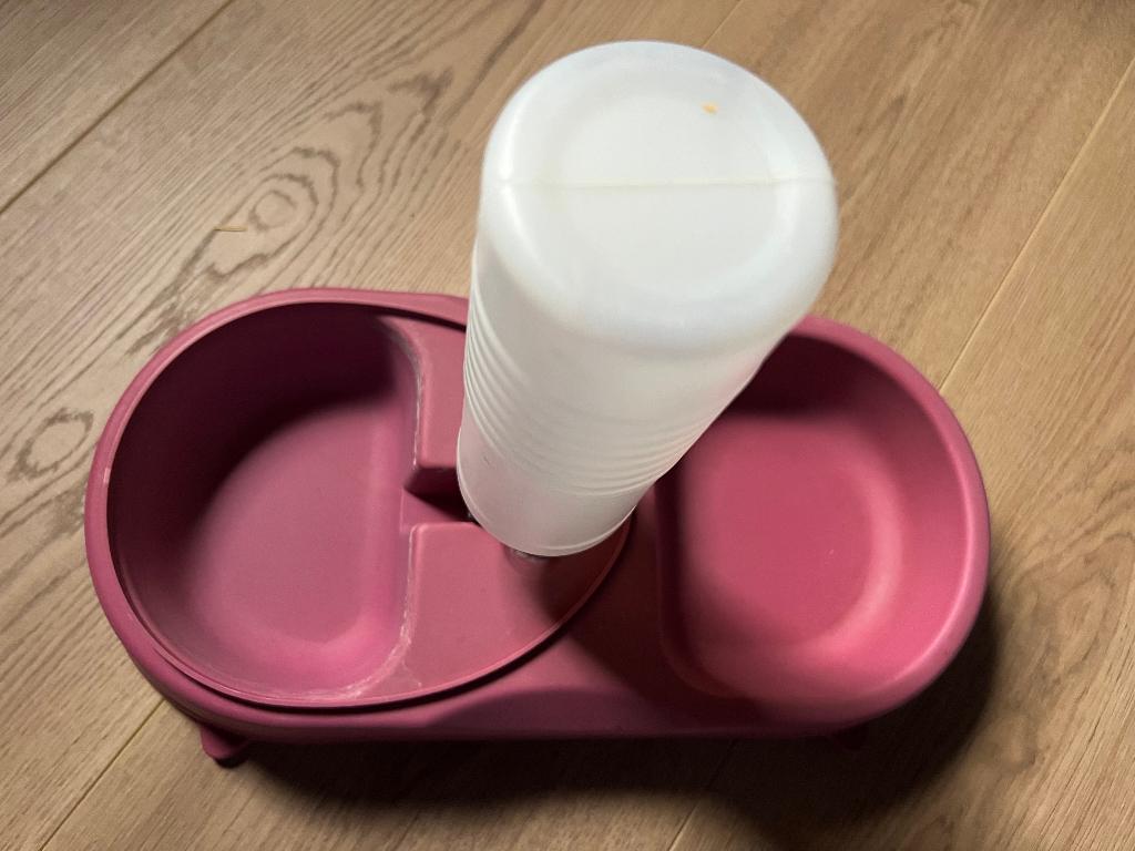 Gecombineerde voer- en water drinkbak kat of kleine hond, Ophalen of Verzenden, Gebruikt