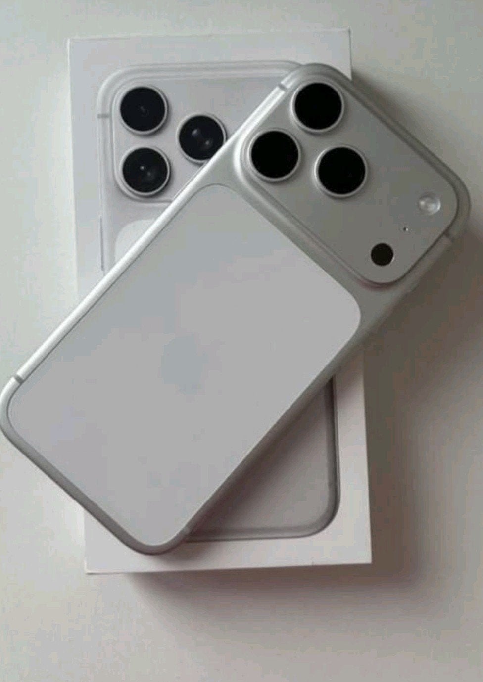Iphone 17 Pro Max te ruil! ZGAN | Lees Beschrijving, Telecommunicatie, 256 GB, Ophalen of Verzenden, Zo goed als nieuw, Zonder simlock