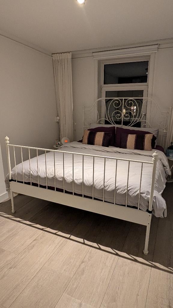 IKEA Bed. Great condition, Ophalen, Wit, Tweepersoons, Zo goed als nieuw