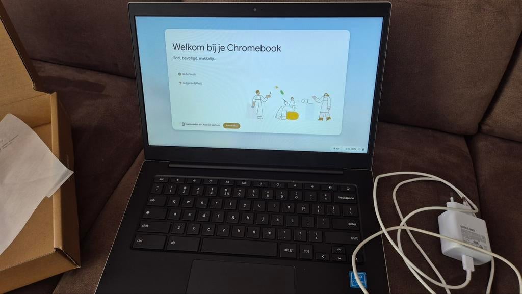 Samsung Galaxy Chromebook Go 14 inch - Nieuwstaat, 14 inch, 4 GB of minder, Qwerty, Ophalen of Verzenden
