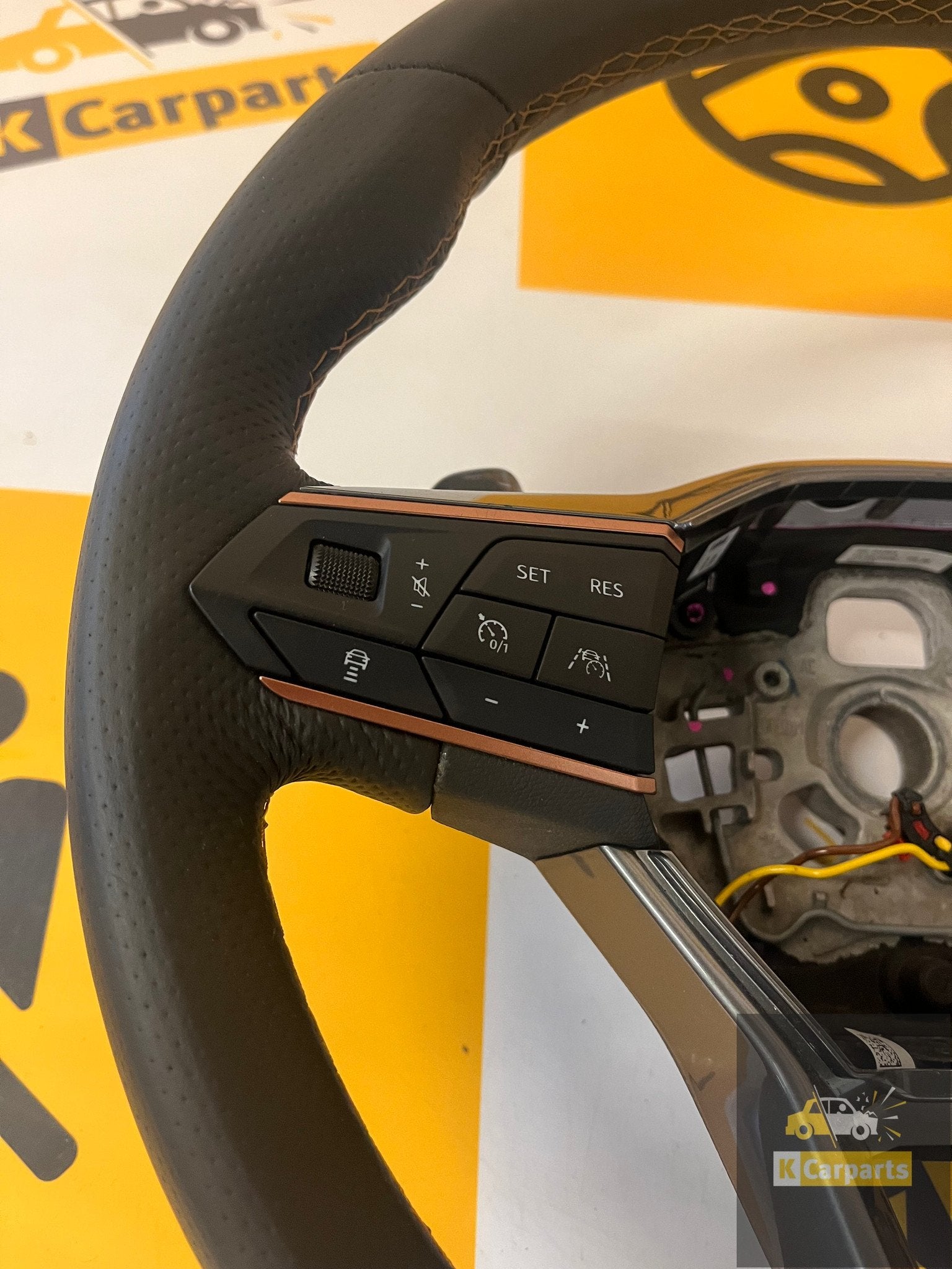 Stuur Seat Leon Cupra 5FA 419091DQXEY origineel stuurwiel, Auto-onderdelen, Besturing, Info@fabrikant.eu, Fabrikantstraat 1
1000 AA  Amsterdam, NL