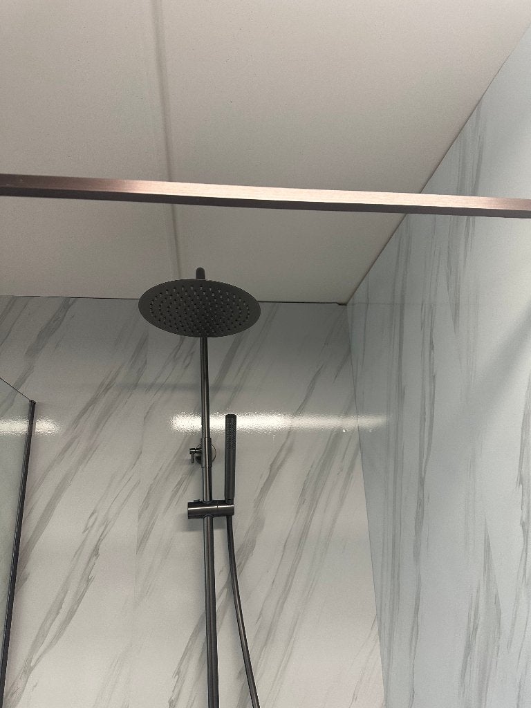 Inloopdouche Douchewand | Doucheset | E-Radiator | Gun Metal, Doe-het-zelf en Verbouw, Glas en Ramen, Ophalen, 80 tot 120 cm, Wiesbaden