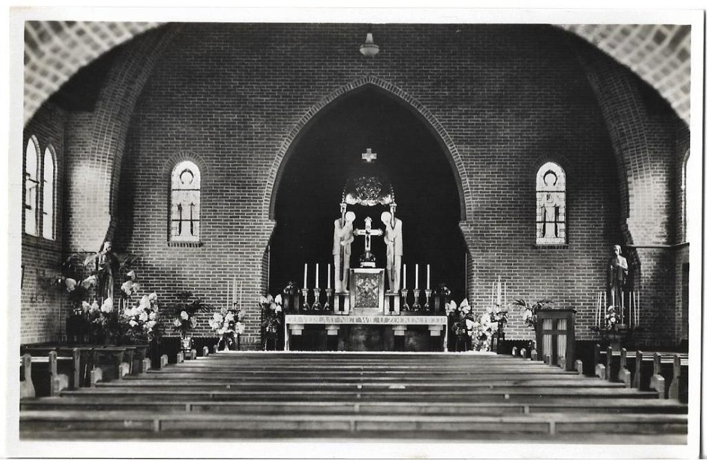 Amsterdamscheveld- -Eerherstel-Altaar., Ophalen of Verzenden, 1960 tot 1980, Ongelopen, Drenthe