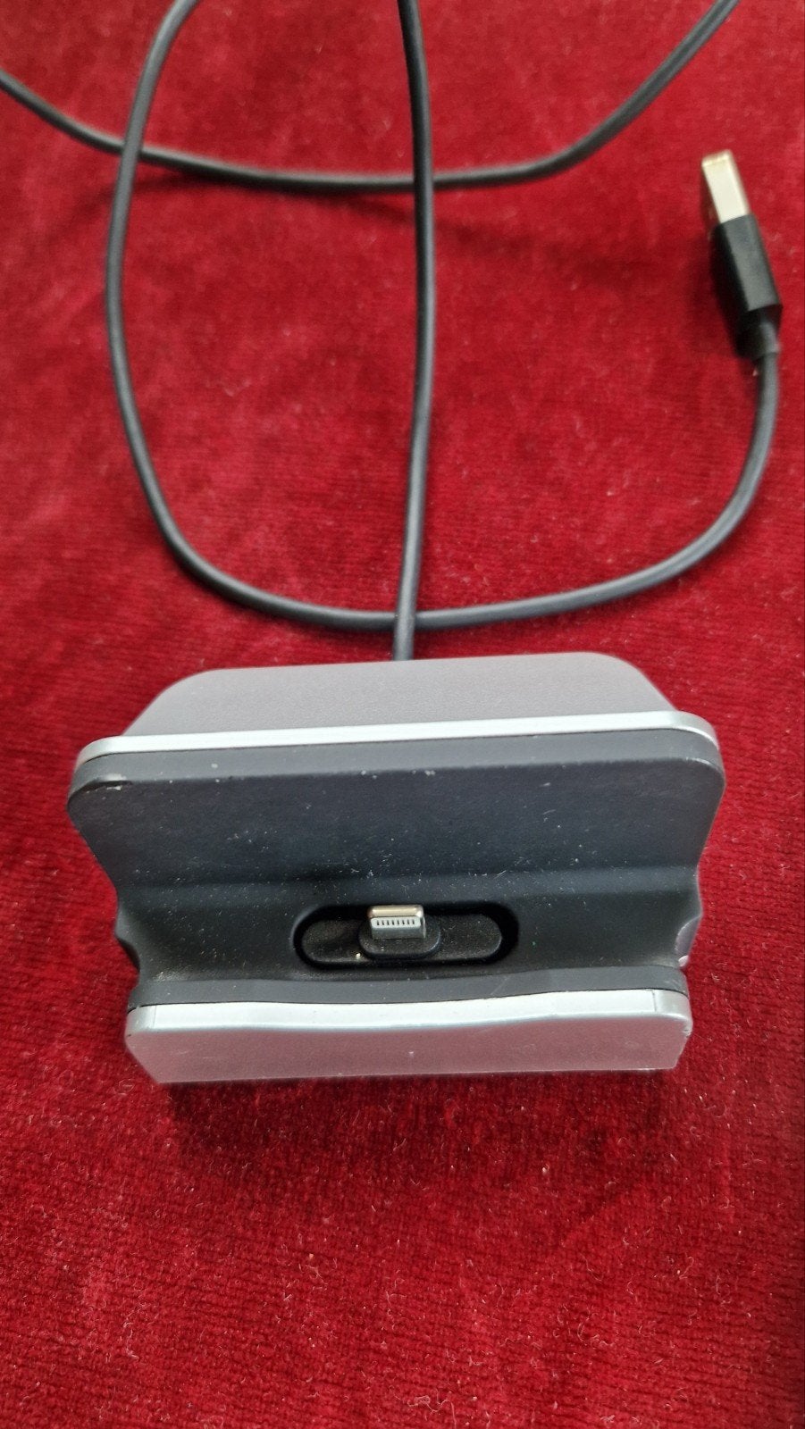 Oplaadstation met Lightning-aansluiting, Ophalen of Verzenden, Onbekend, Onbekend, Onbekend