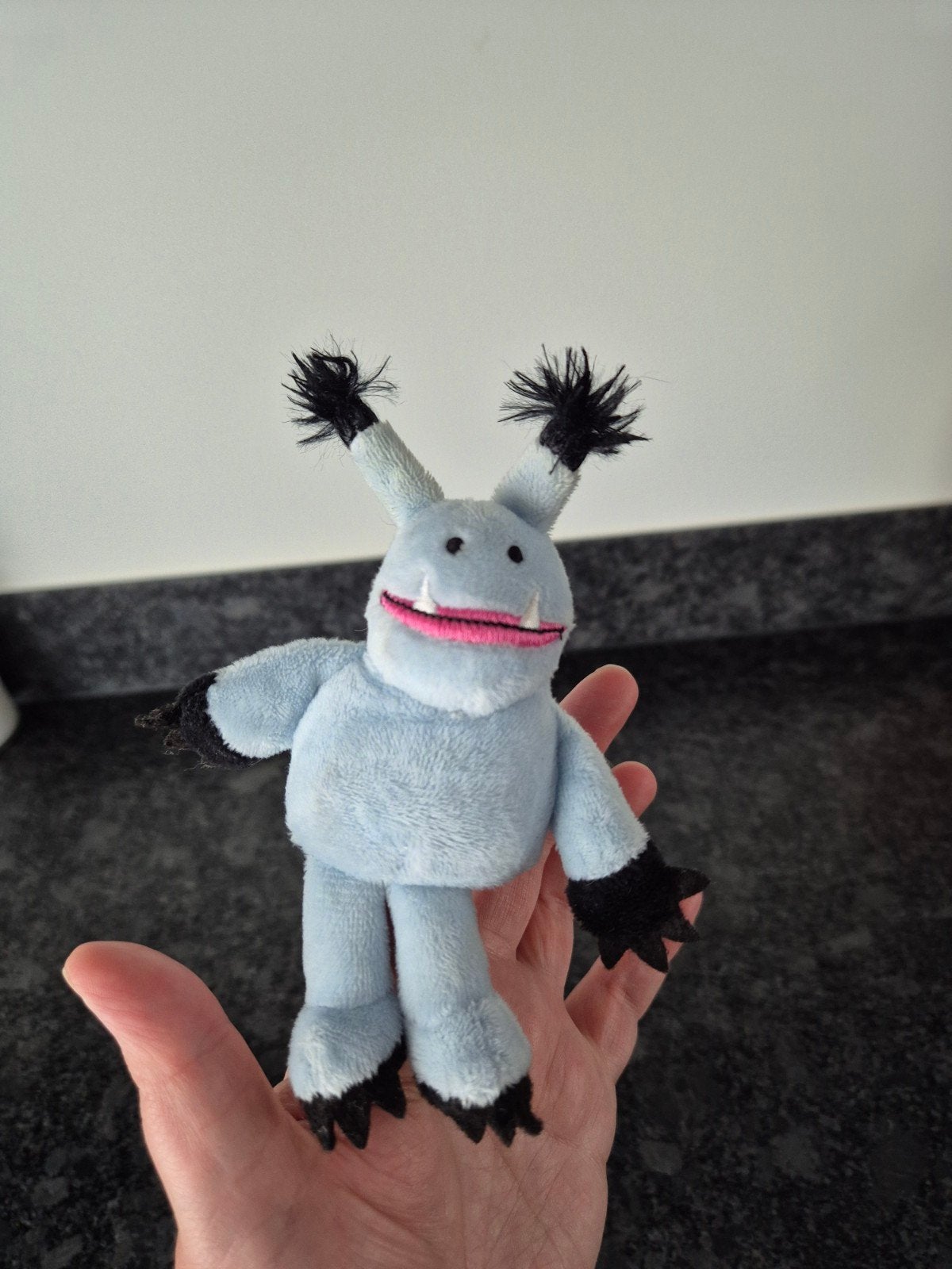 Vingerpoppetje Monster uit Maar eerst ving ik een monster, Ophalen of Verzenden, Overige typen