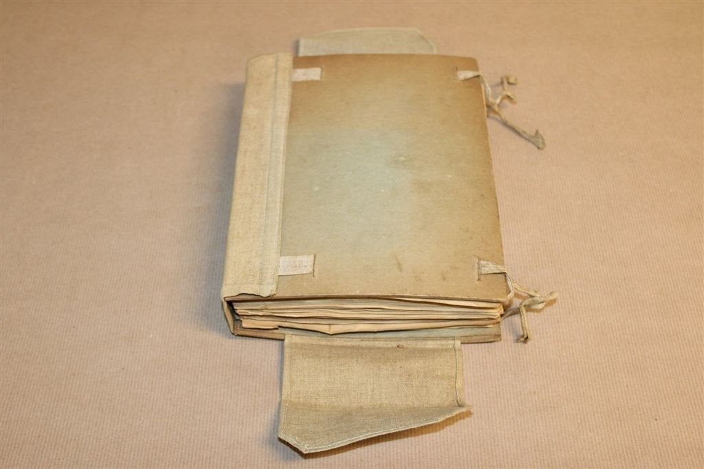 Uniek Herbarium — Plantenalbum ca. 1930 Vintage, Antiek en Kunst, Antiek | Boeken en Bijbels, Ophalen of Verzenden