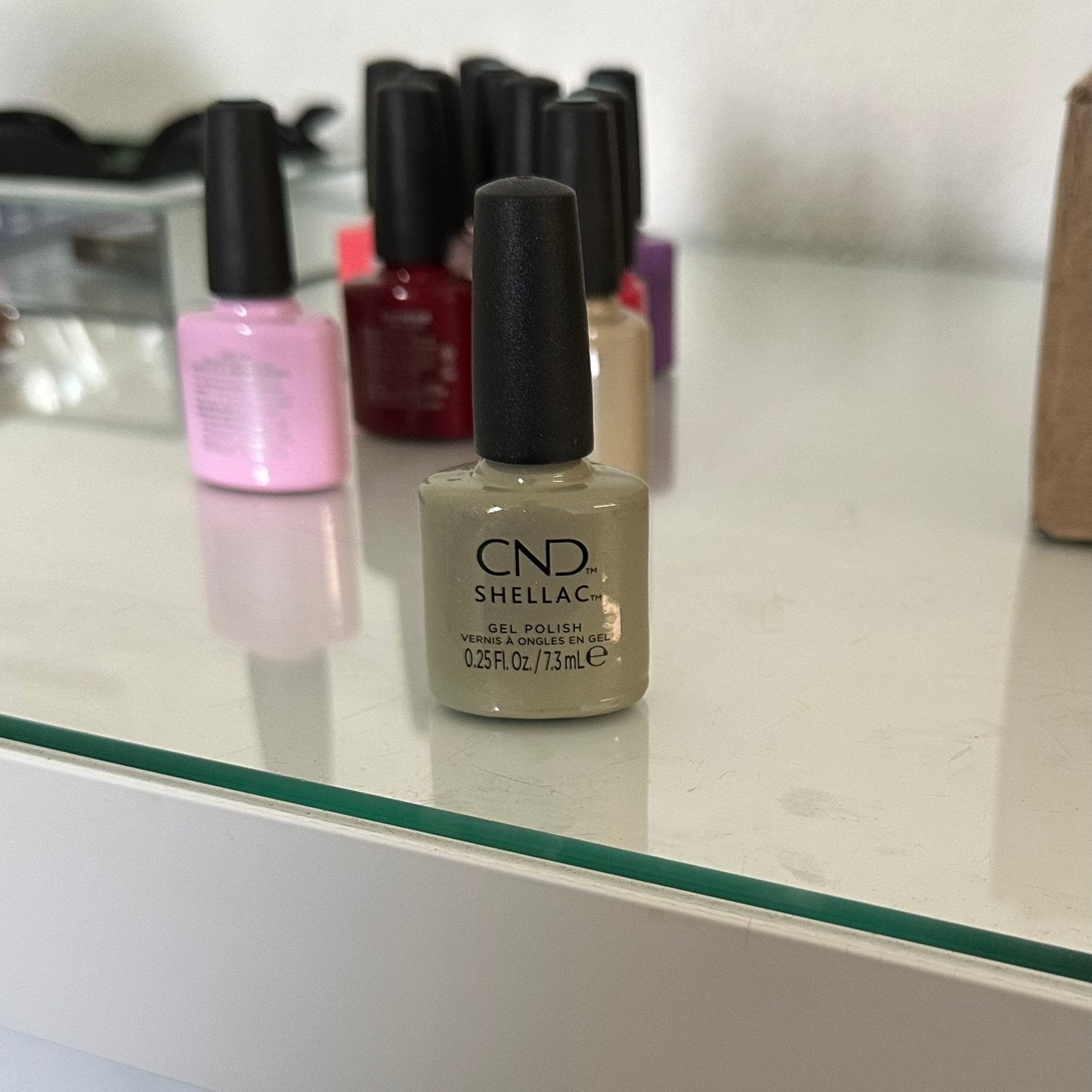 CND shellac rags to stitches, Ophalen of Verzenden, Zo goed als nieuw, Handen en Nagels