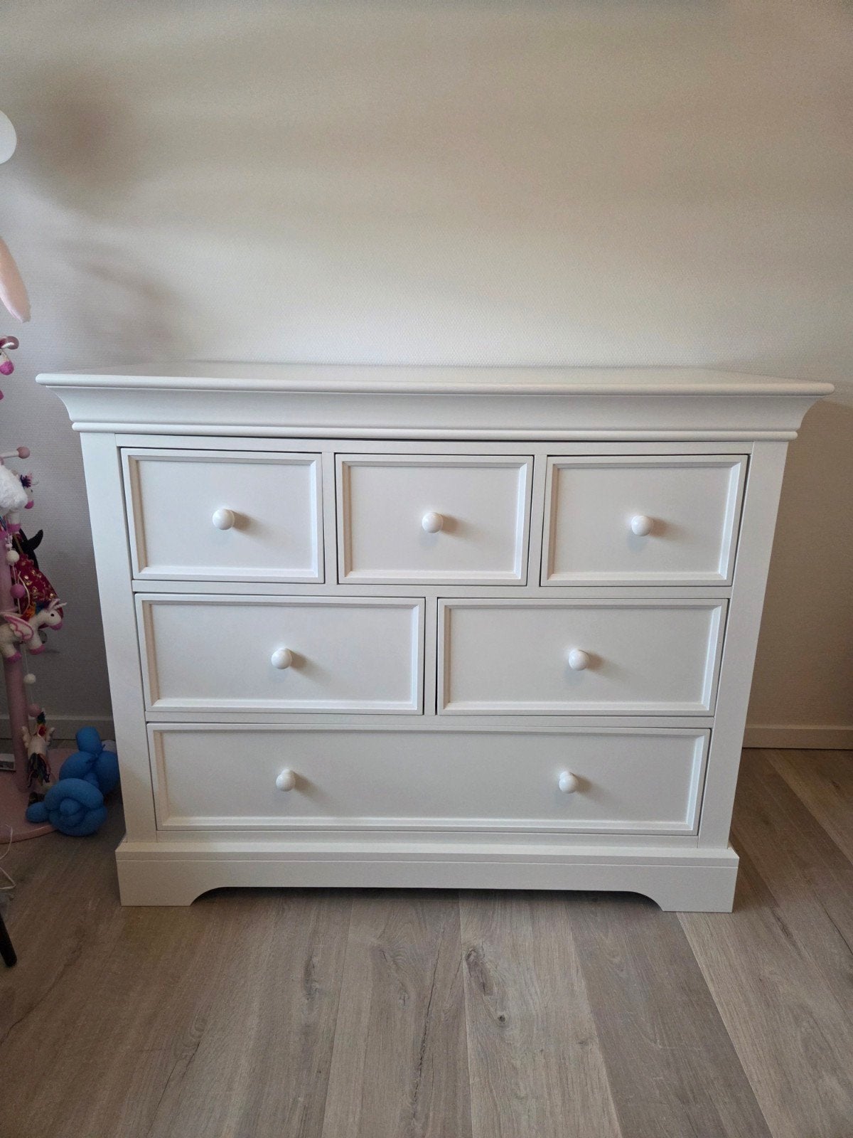 Foto 2 van Kidsmill Chateau Babykamer 4-delig - Wit