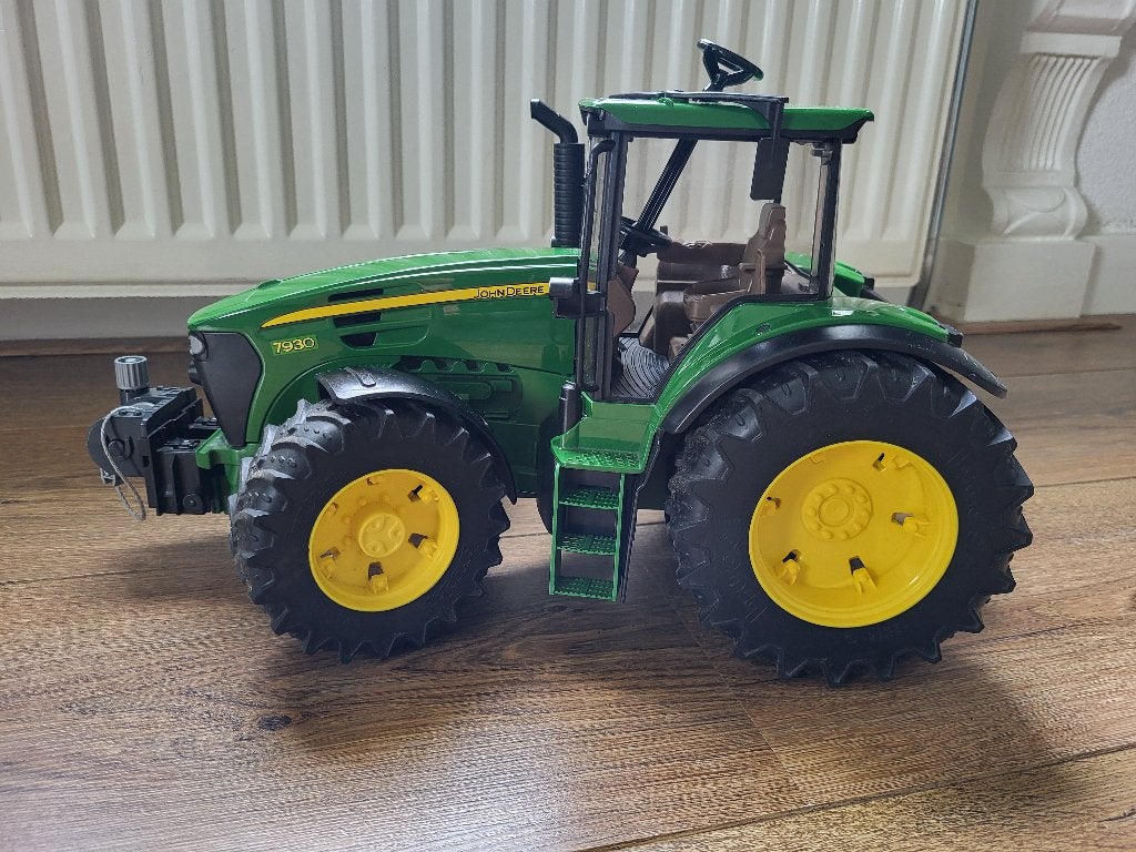 Bruder John Deere 7930, Ophalen of Verzenden, Gebruikt