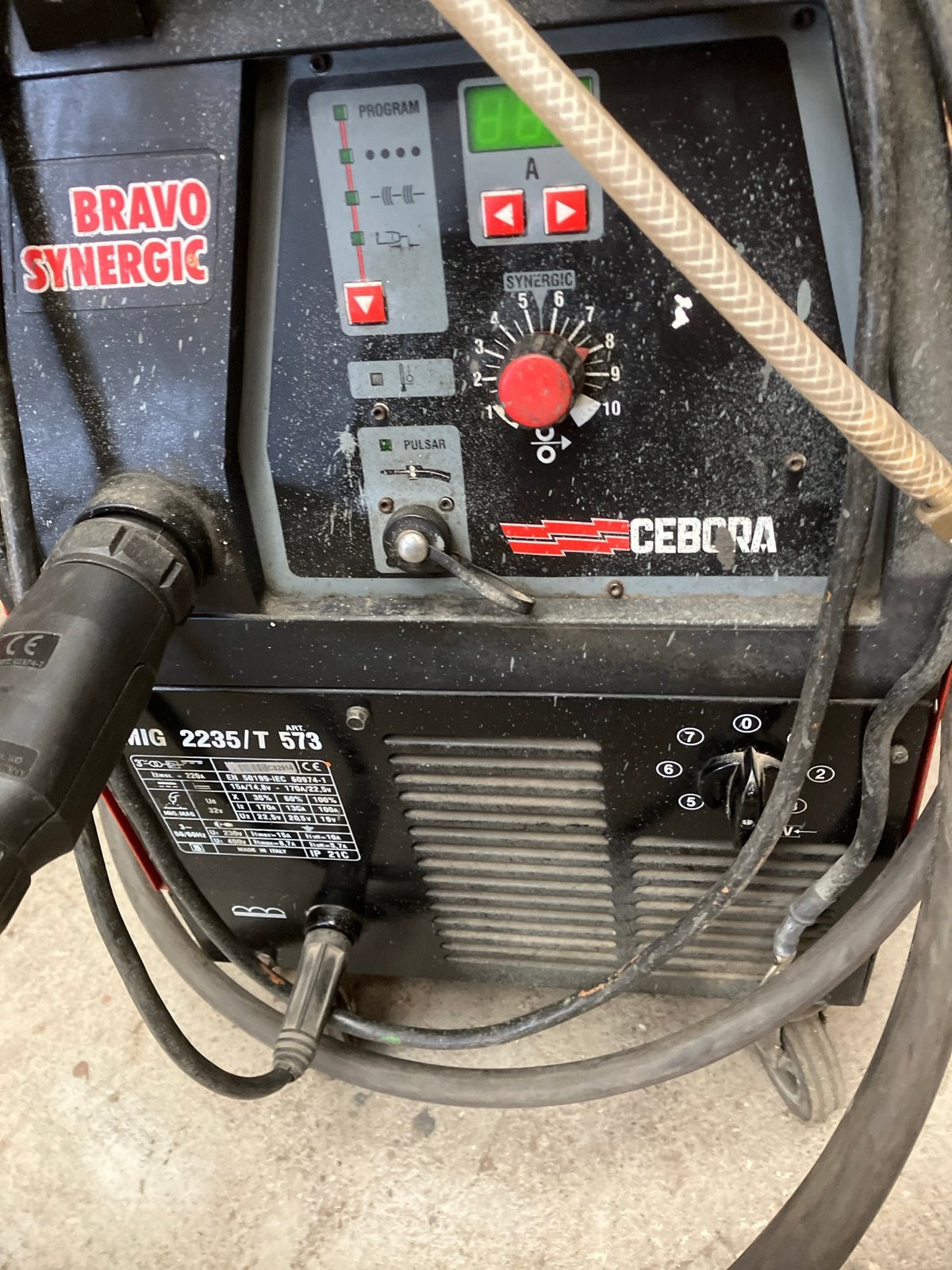 CEBORA MIG 2235/T Synergic lasapparaat, Ophalen, Gebruikt, 150 tot 250 ampère, Co2